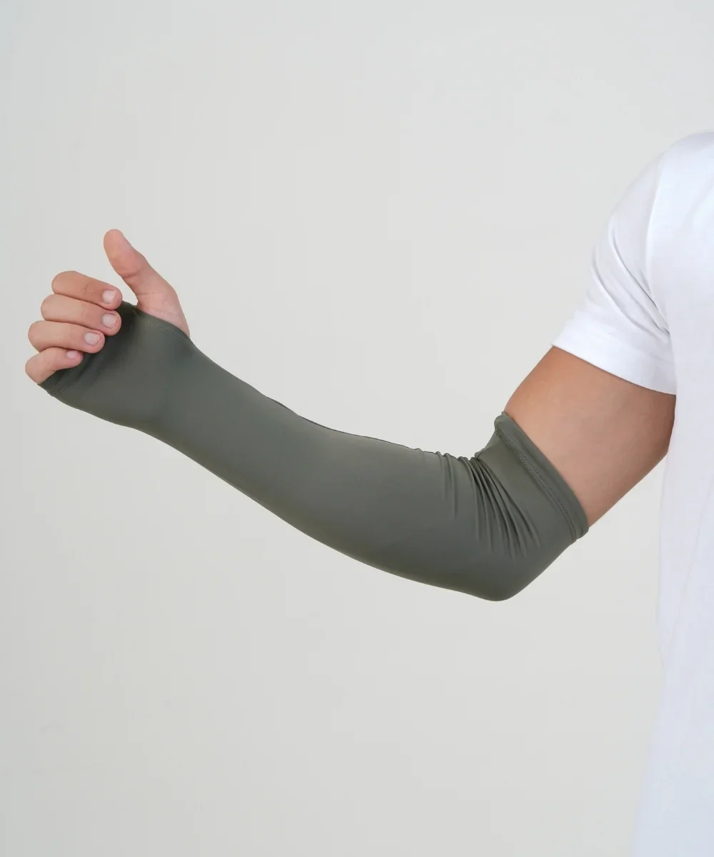 Breathable and relaxed fit sunscreen Arm sleeves 2 - Image 9
