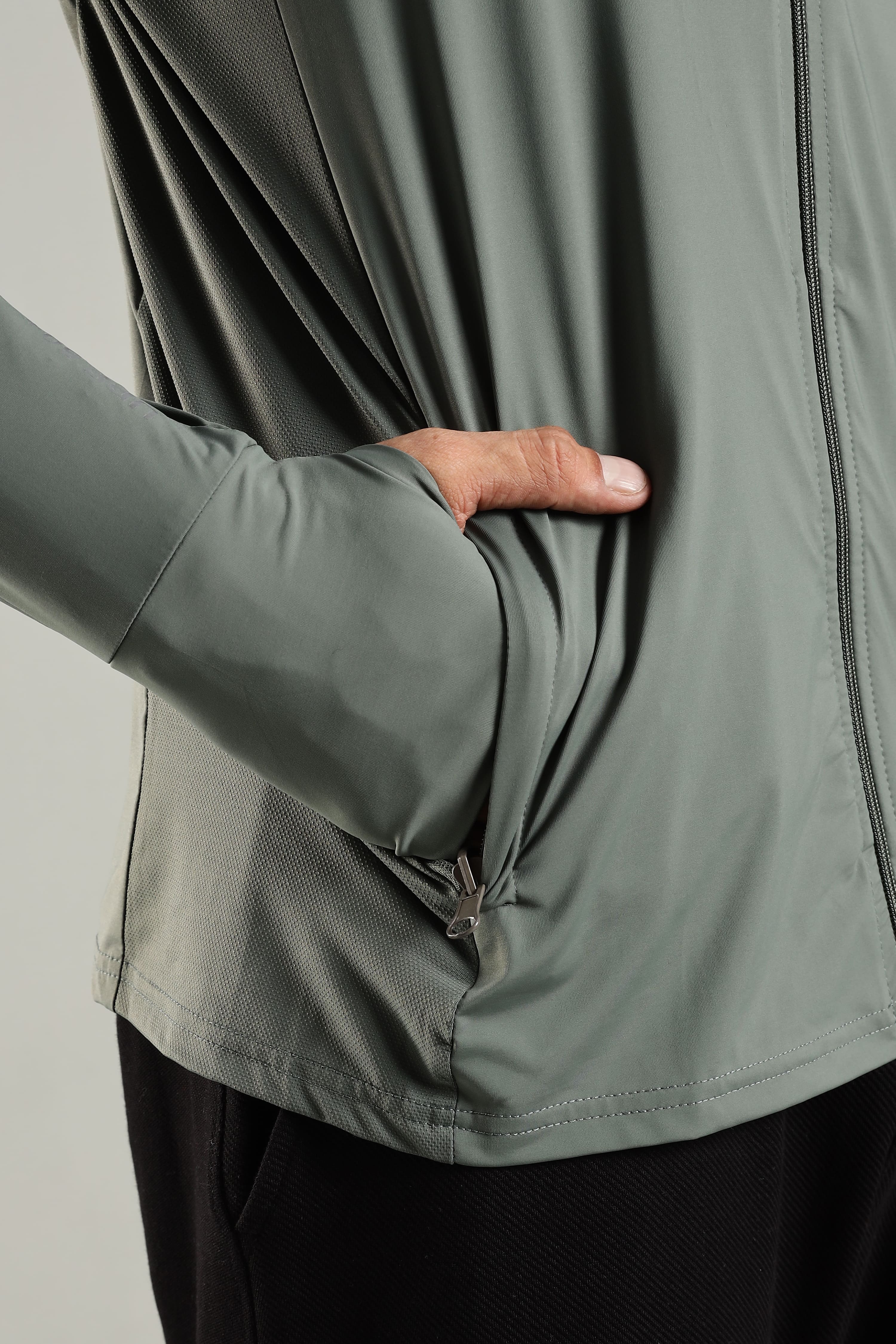 Sunscreen Jacket Ice - Image 17