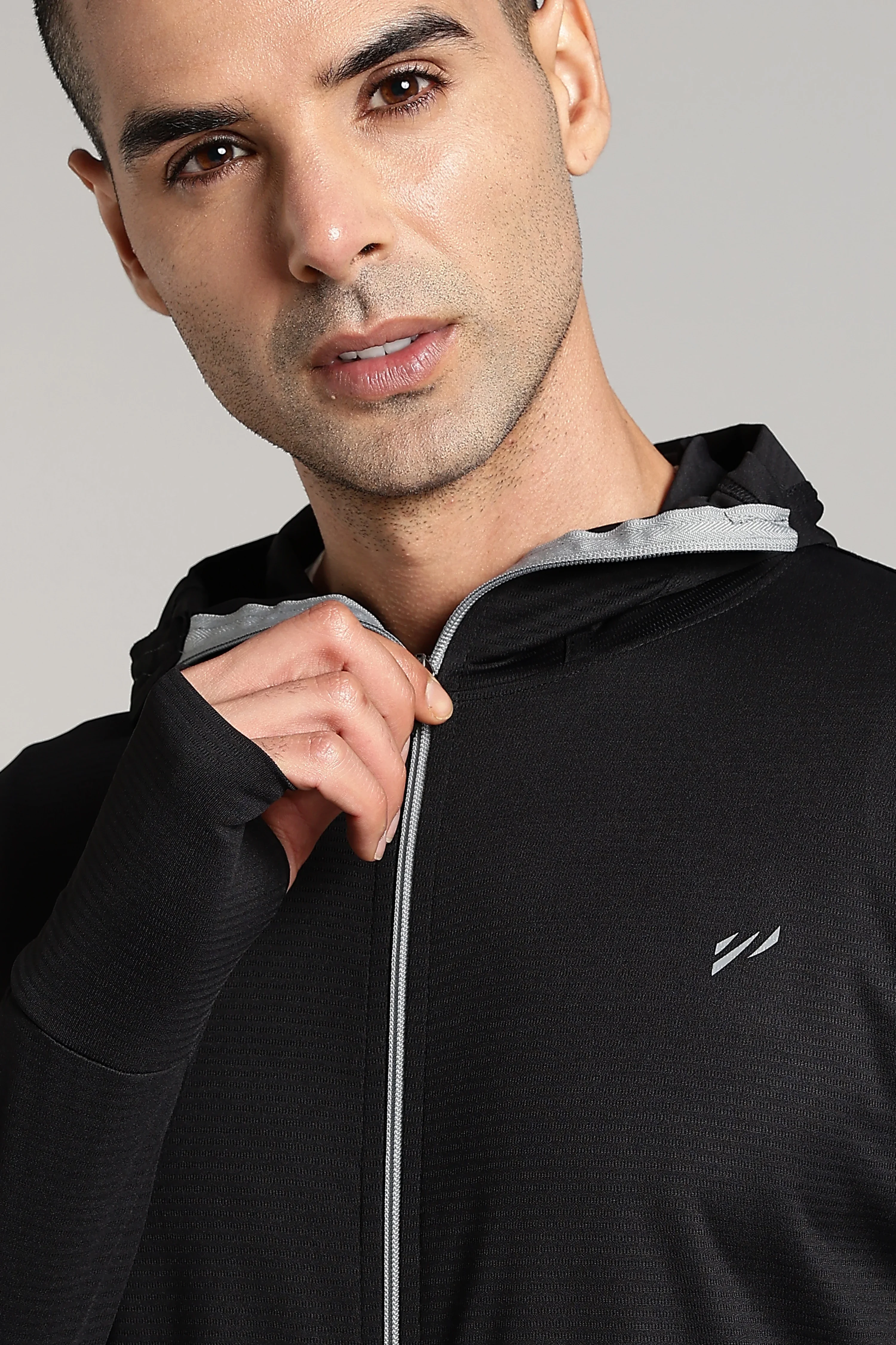 Sunscreen Jacket Pro - Image 16