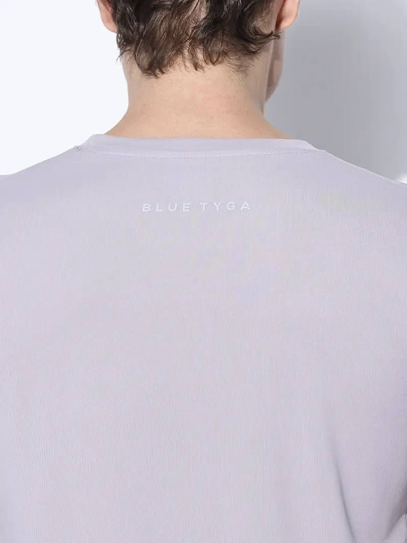 Sunscreen T-shirt - Image 13