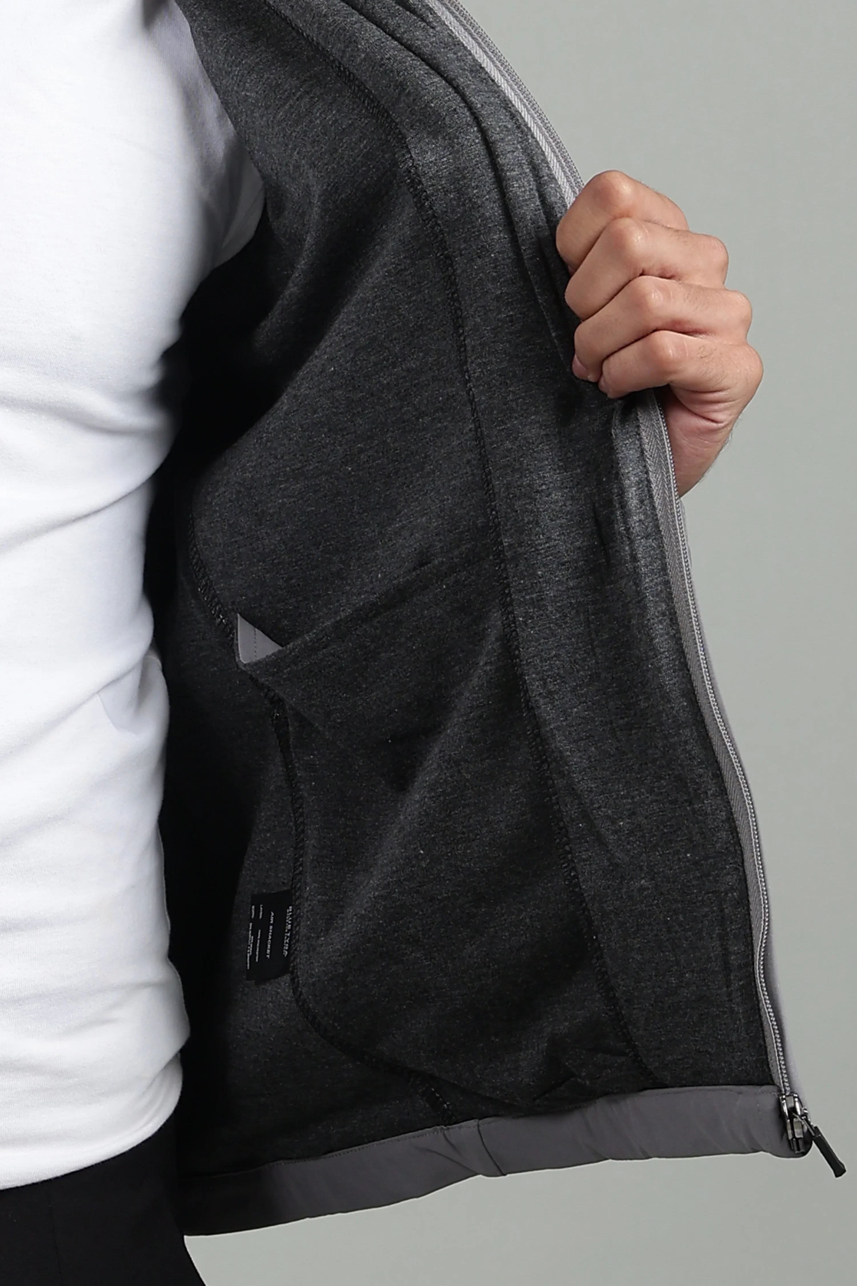 Thermal Shacket - Image 12
